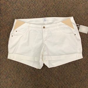NWT A Glow White Denim Shorts